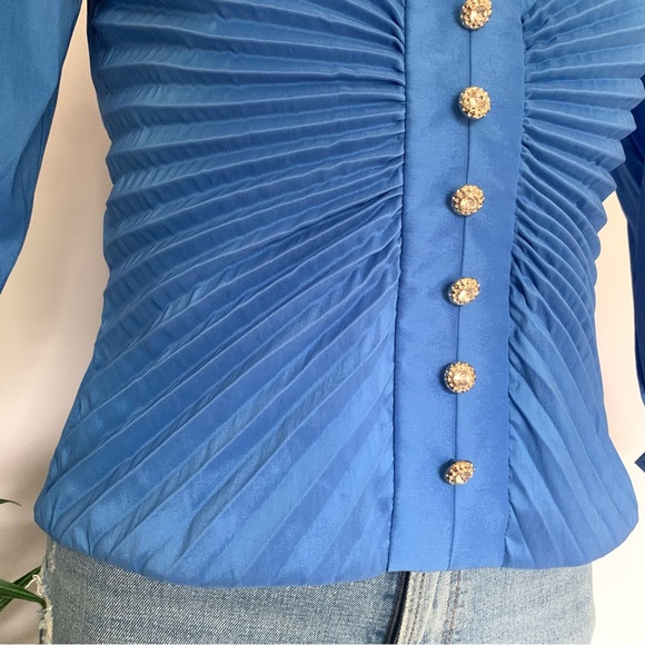 v i n t a g e :: Dramatic Pleated Glam Rhinestone Statement Blouse - Picture 4 of 13